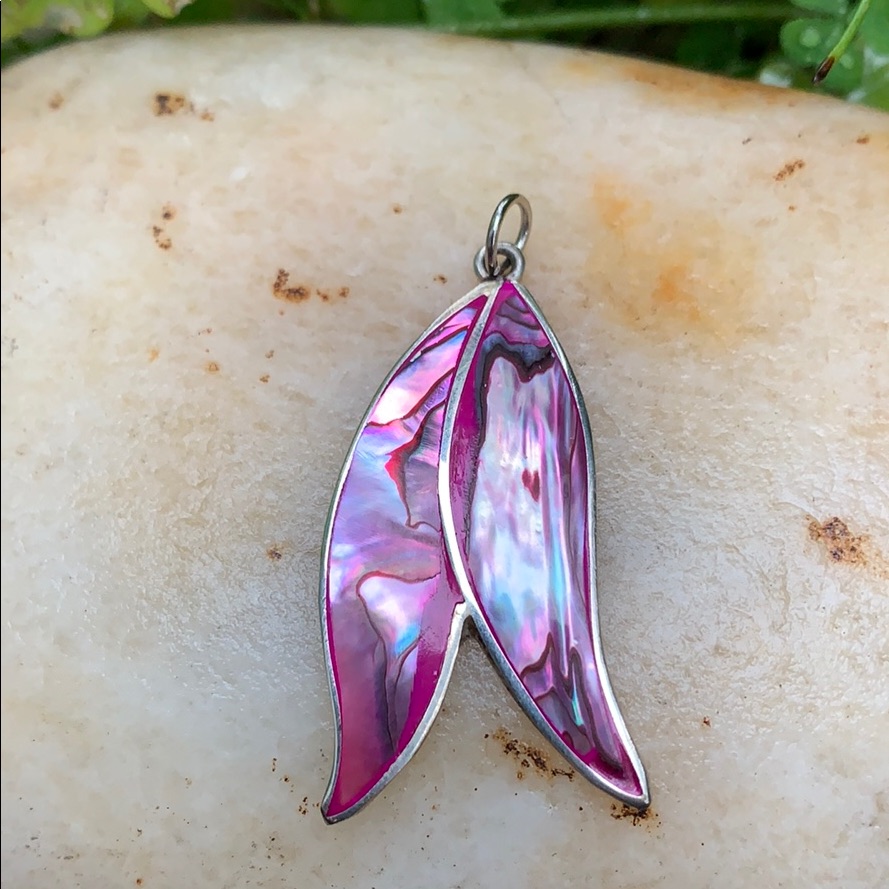 Vintage Alpaca Mexico Purple Pink Shell Pendant 25$